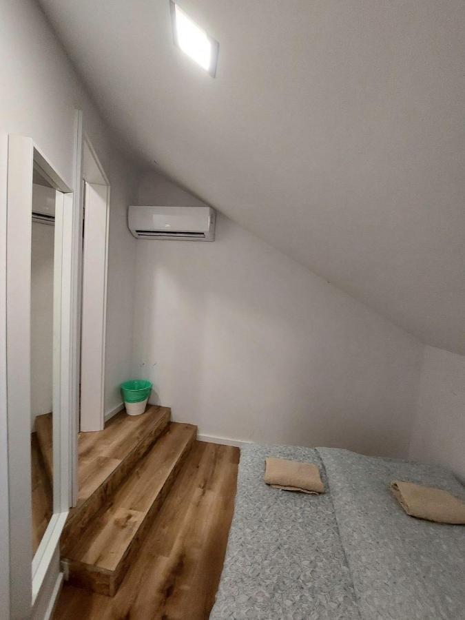 Unique Vila Veselova, Ljubljana City Center エクステリア 写真